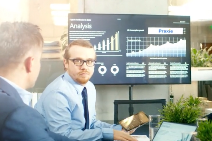 Praxie screenshot: Visual dashboards integrate data from across applications