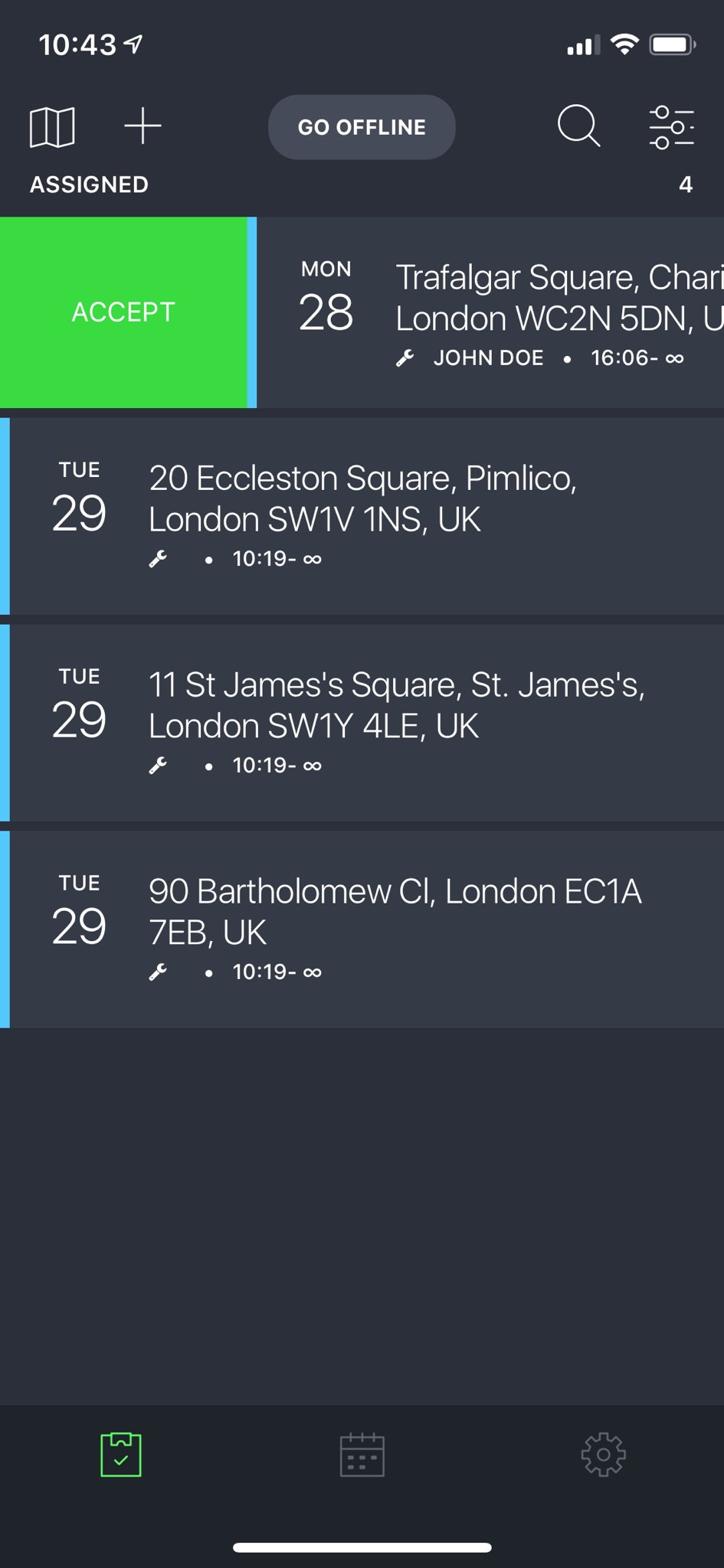 Employees can see their tasks as a list on their mobile app with all the relevant client information. The ycan easily accept or decline the task.