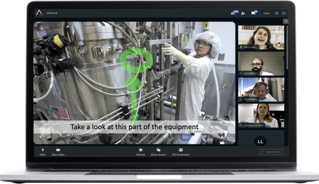 Tandem Virtual Collaboration screenshot: Teams can share their perspective with live drawing, augmented reality arrows, laser pointers, speech-to-text live transcription, and walkie talkies, alongside familiar tools such as chat and screen sharing.