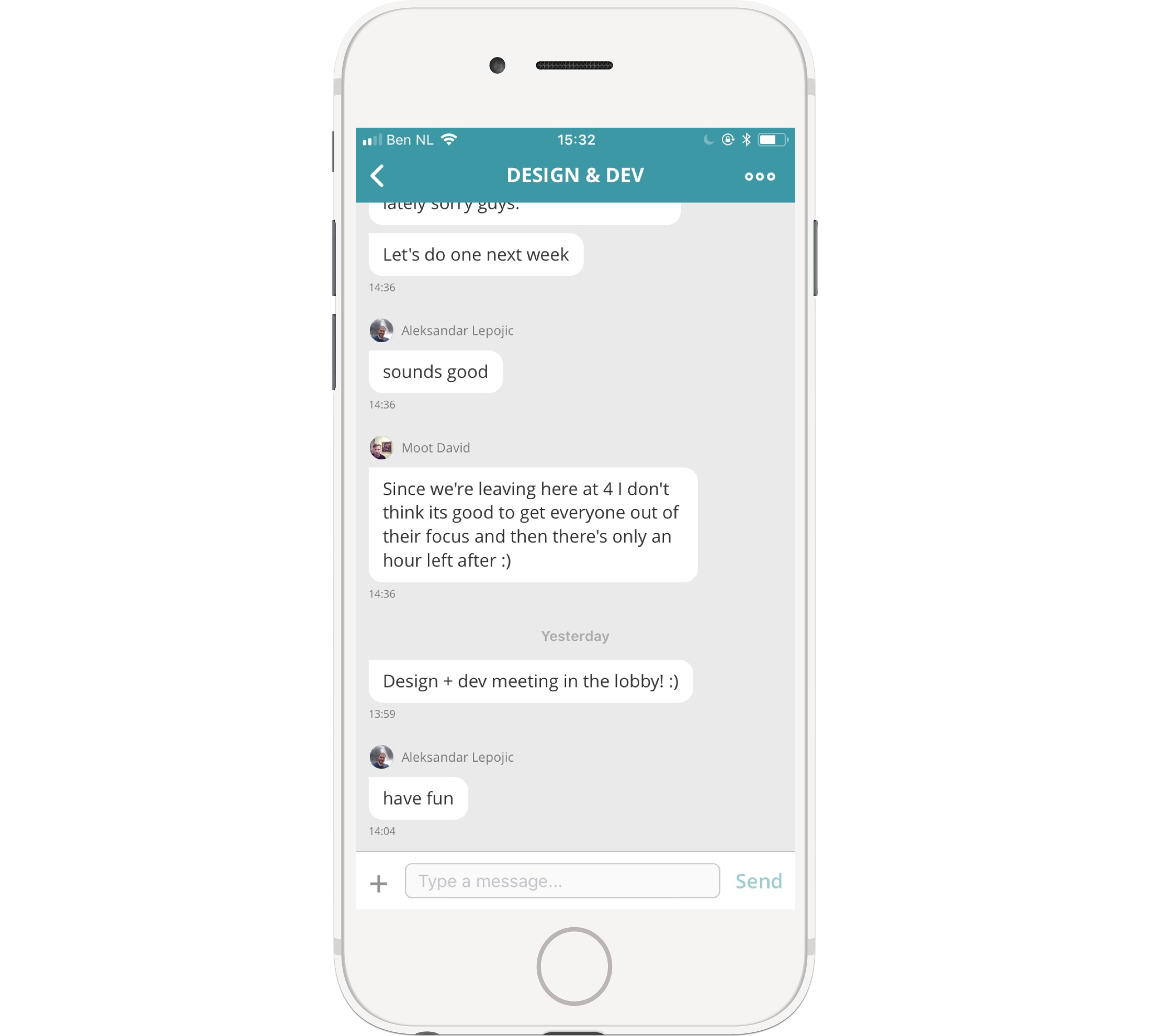Collaborate wherever you are: access your group documents, chat or other information from your phone. Or start a new group!