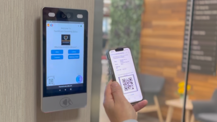MyLobby screenshot: Express sign-in with QR code and PIN code for streamlined visitor entry. Enhance efficiency, improve security, and provide a seamless and convenient experience for visitors and employees.
