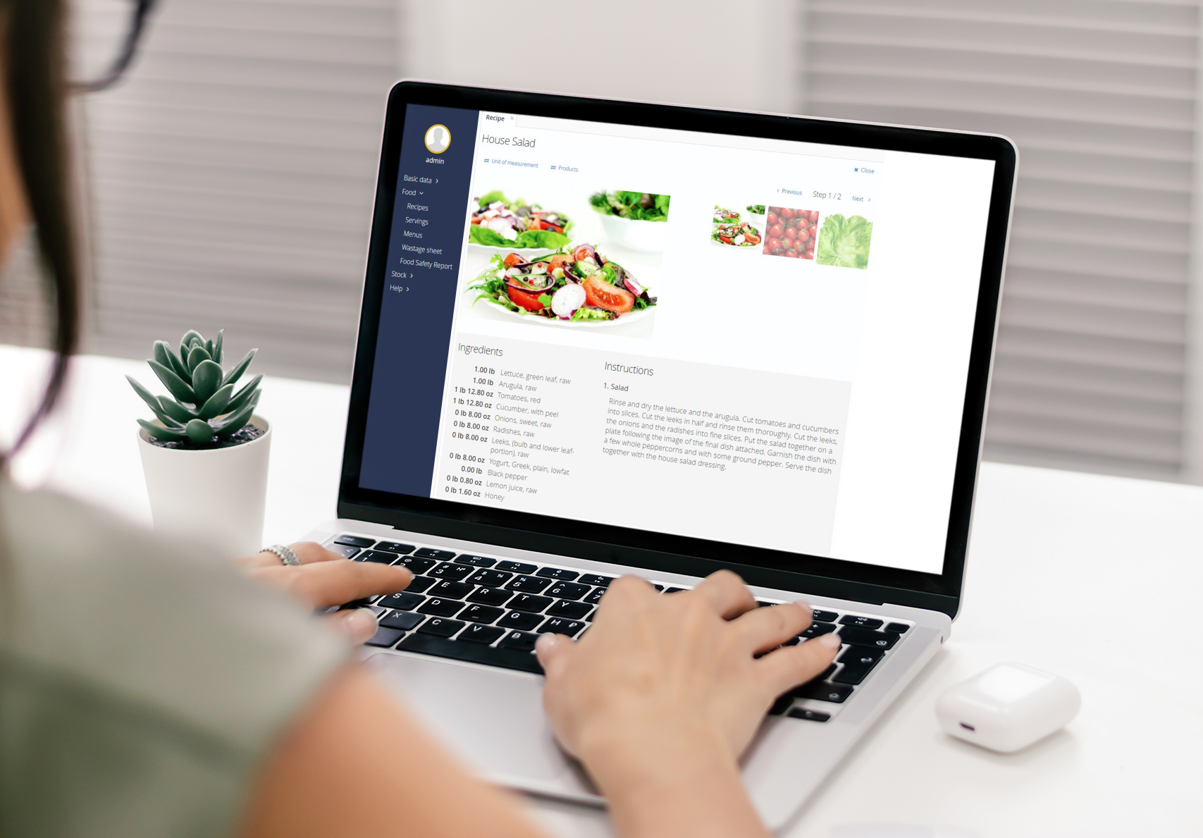 JAMIX Kitchen Intelligence System screenshot: Recipes, menus, inventory and procurement, food production and requisitions - all seamlessly connected in cloud-based JAMIX Kitchen Intelligence System.