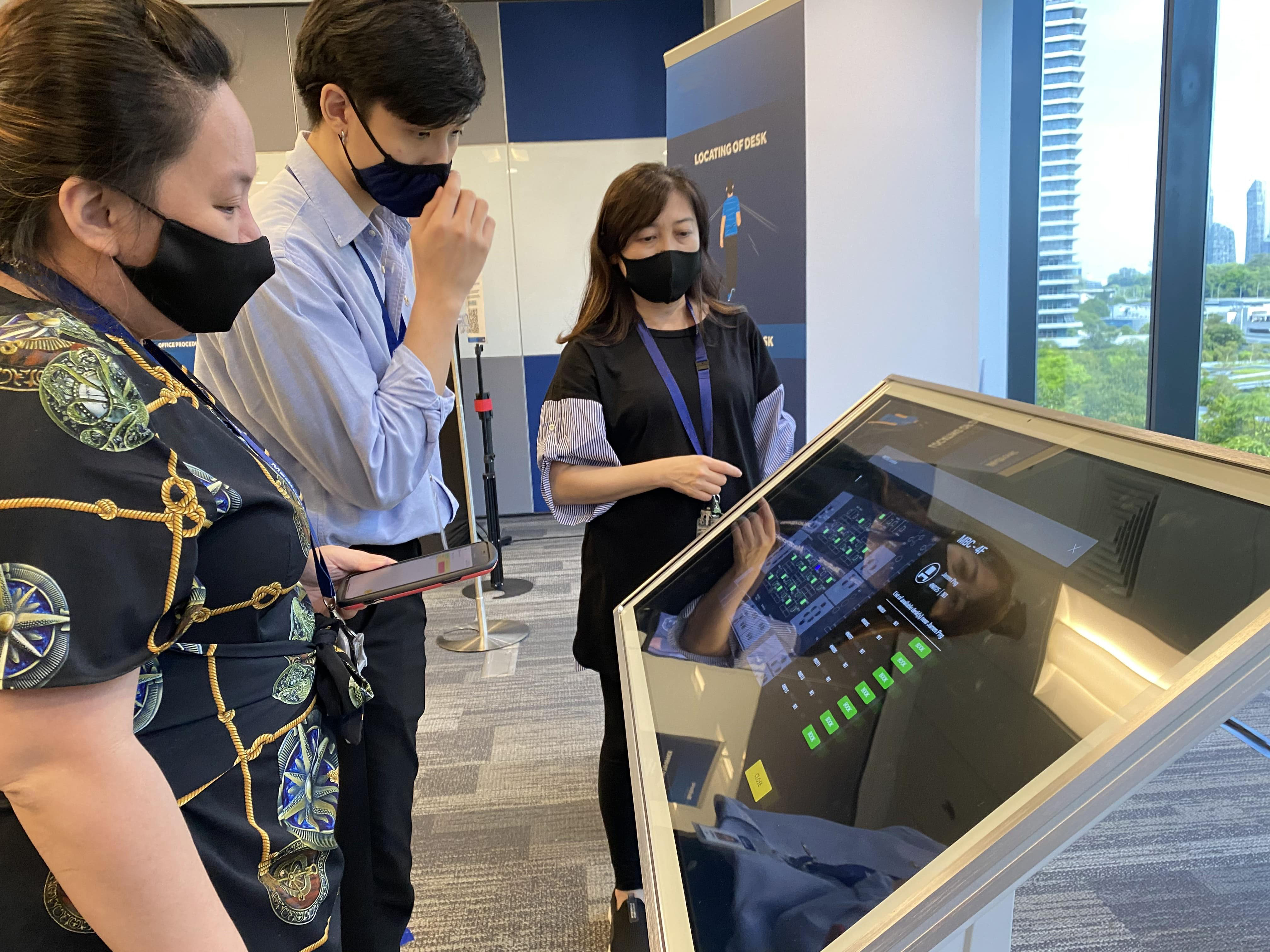 ProSpace screenshot: ProSpace’s Wayfinder system helps employees and visitors easily locate rooms and desks with real-time maps. Integrated with our booking system, it guides users to their reserved spaces, improving navigation and saving time in busy workplace environments.