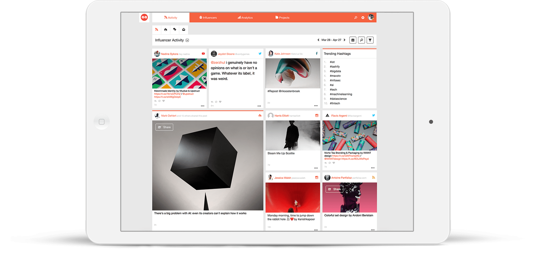 Traackr Software - Monitor influencer activity and communications in real time, tracking content updates and brand mentions in order to maximize engagement impact opportunities