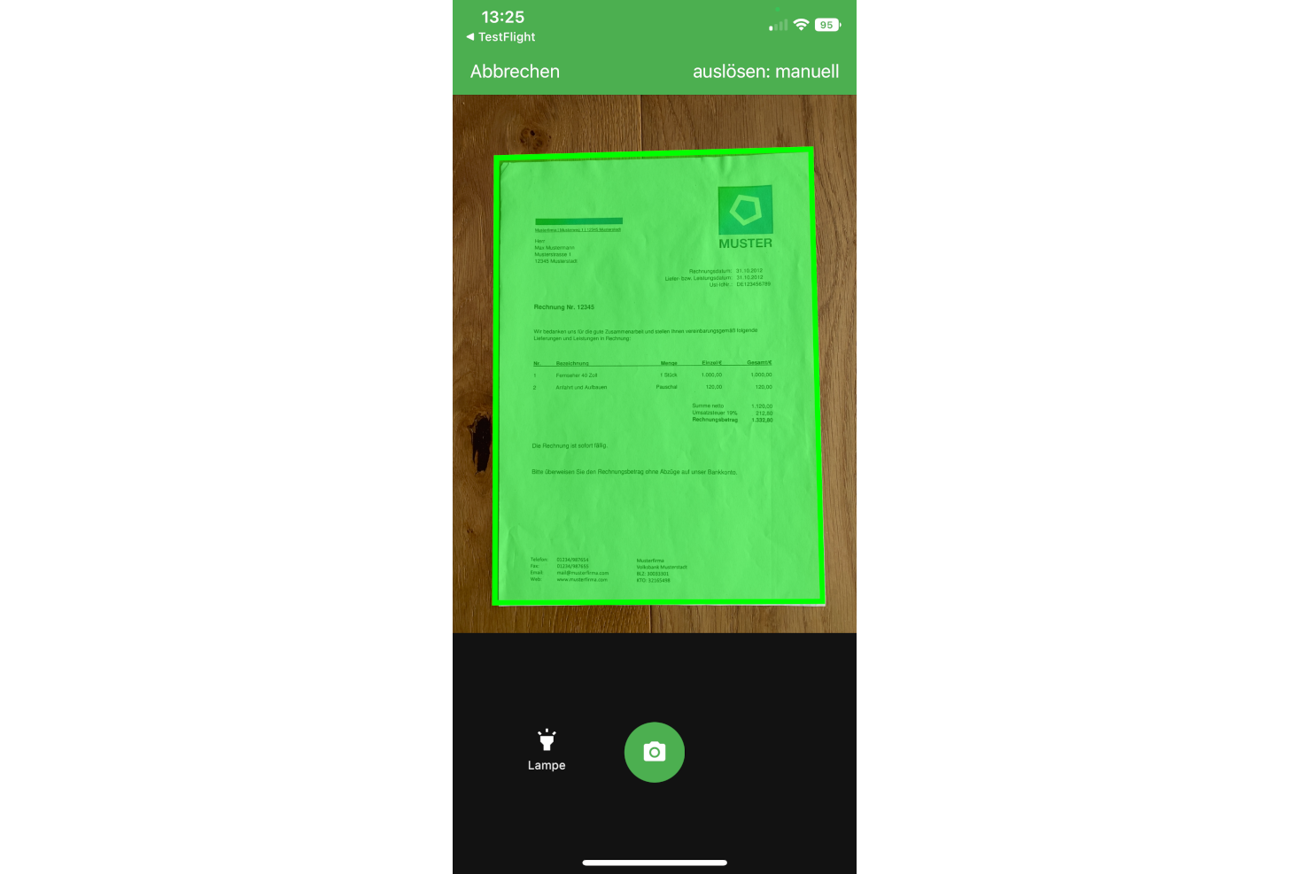 Docutain Scanner SDK screenshot: Document scanner with realtime document detection