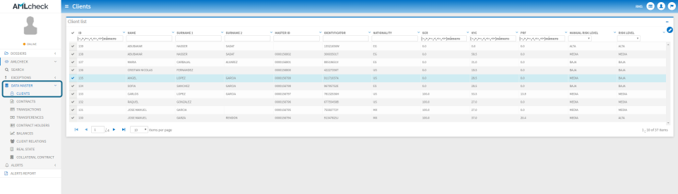 AMLcheck screenshot: Client database