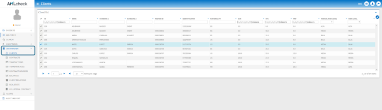 AMLcheck screenshot: Client database