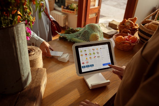 Square Point of Sale screenshot: The point of sale that's so much more than a point of sale.