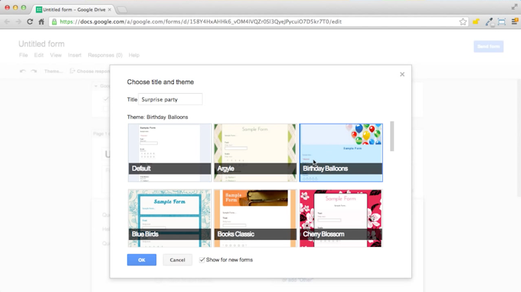 Google Forms screenshot: Choose a name and theme to create a new form