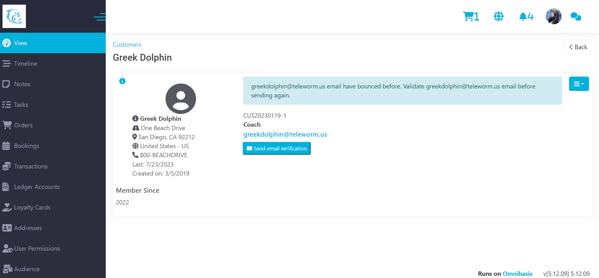 omniCustomers screenshot: Unified view of your customer - With one view you can easily centralize and track communication with your customers and access it from anywhere.